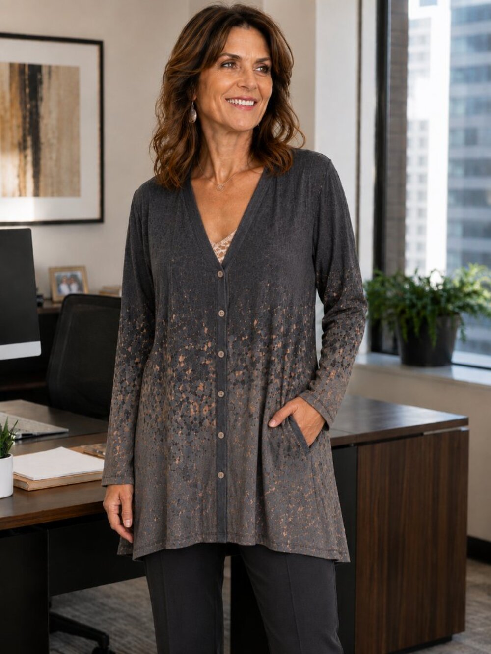 LOGO by Lori Goldstein Long Slve V-Neck Button-Up Gray Umbre w/Speckles Tunic L